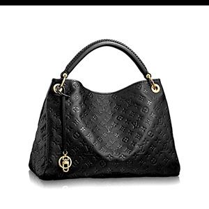 Louis Vuitton Artsy MM M41066